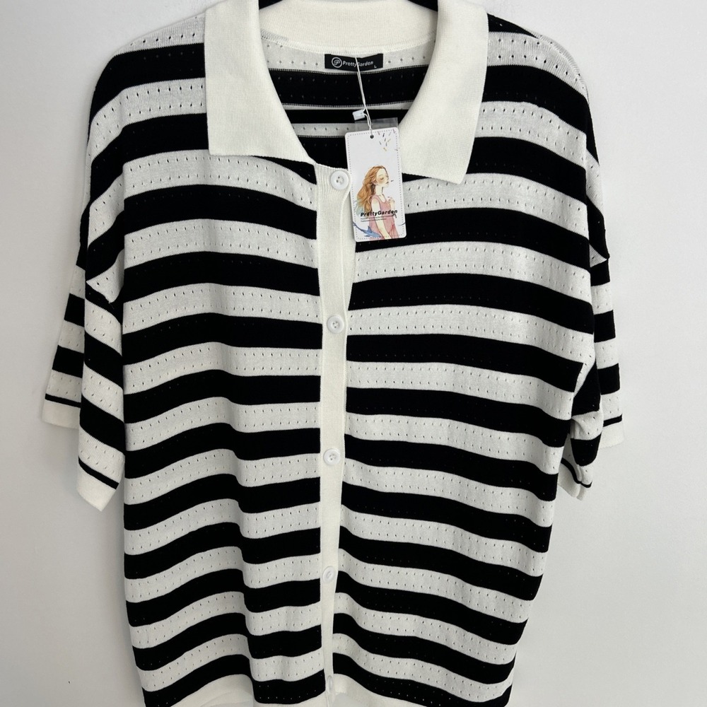 Pretty Garden NWT Women's L Short Sleeve Black White Stripe Button-Down Cardigan